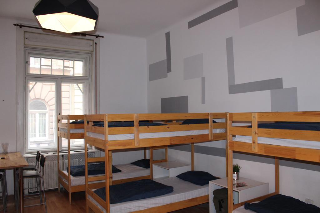 Ciao Budapest Hostel Exterior photo